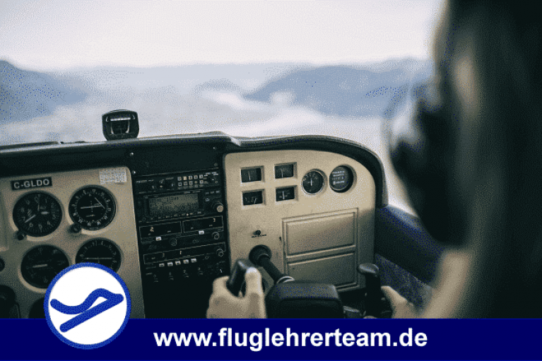5 Einzelstunden mit Fluglehrer / Controller - Fluglehrerteam