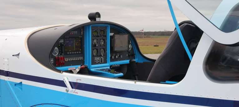 Online Refresher-Flugfunkkurs AZF - Fluglehrerteam