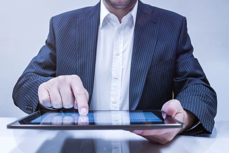 Transformiere dein Leben: Werde ein Medium durch Online-Kurse