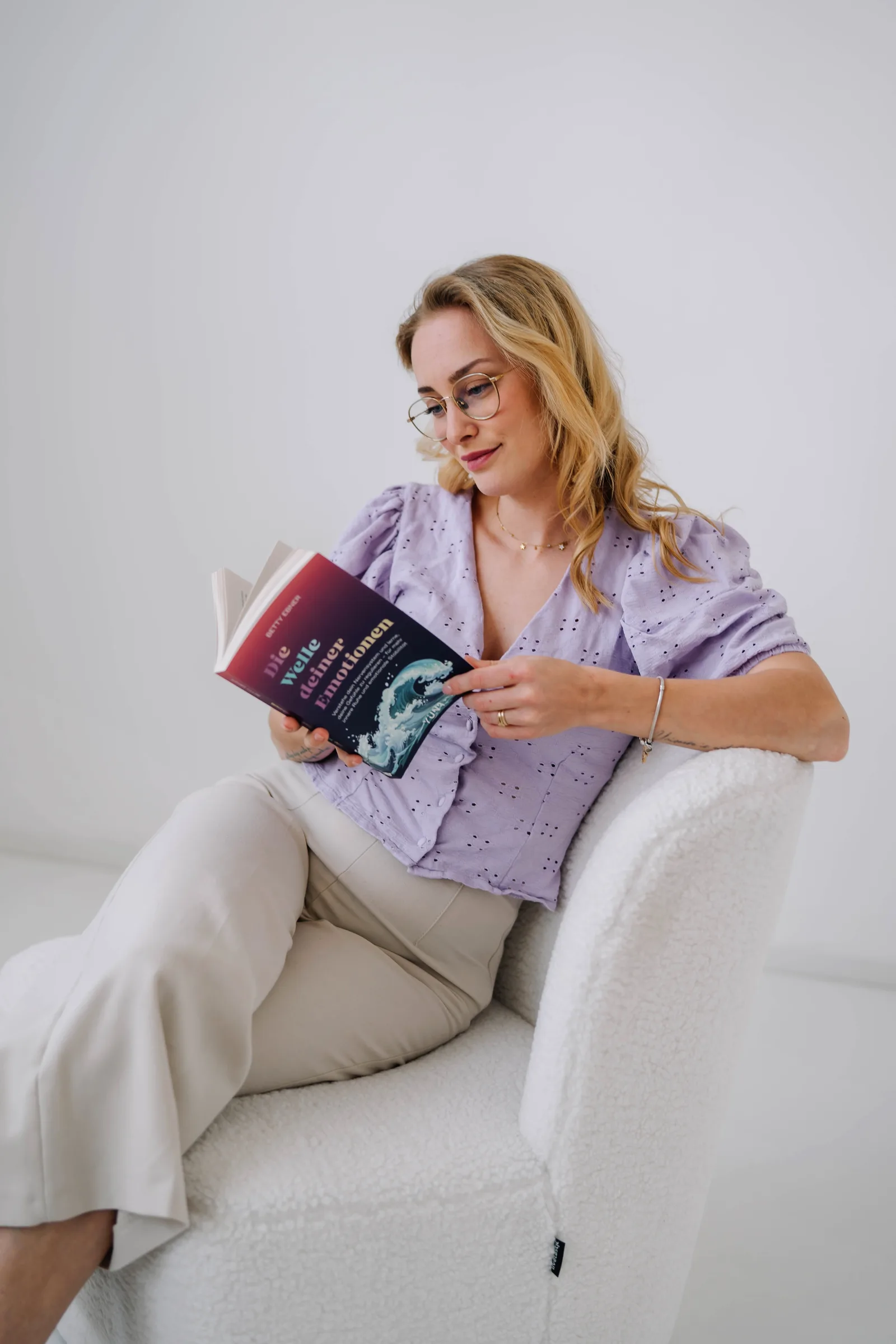 30 Tage Regulation Bundle mit Betty Ebner, Autorin des Nervensystem-Kurses