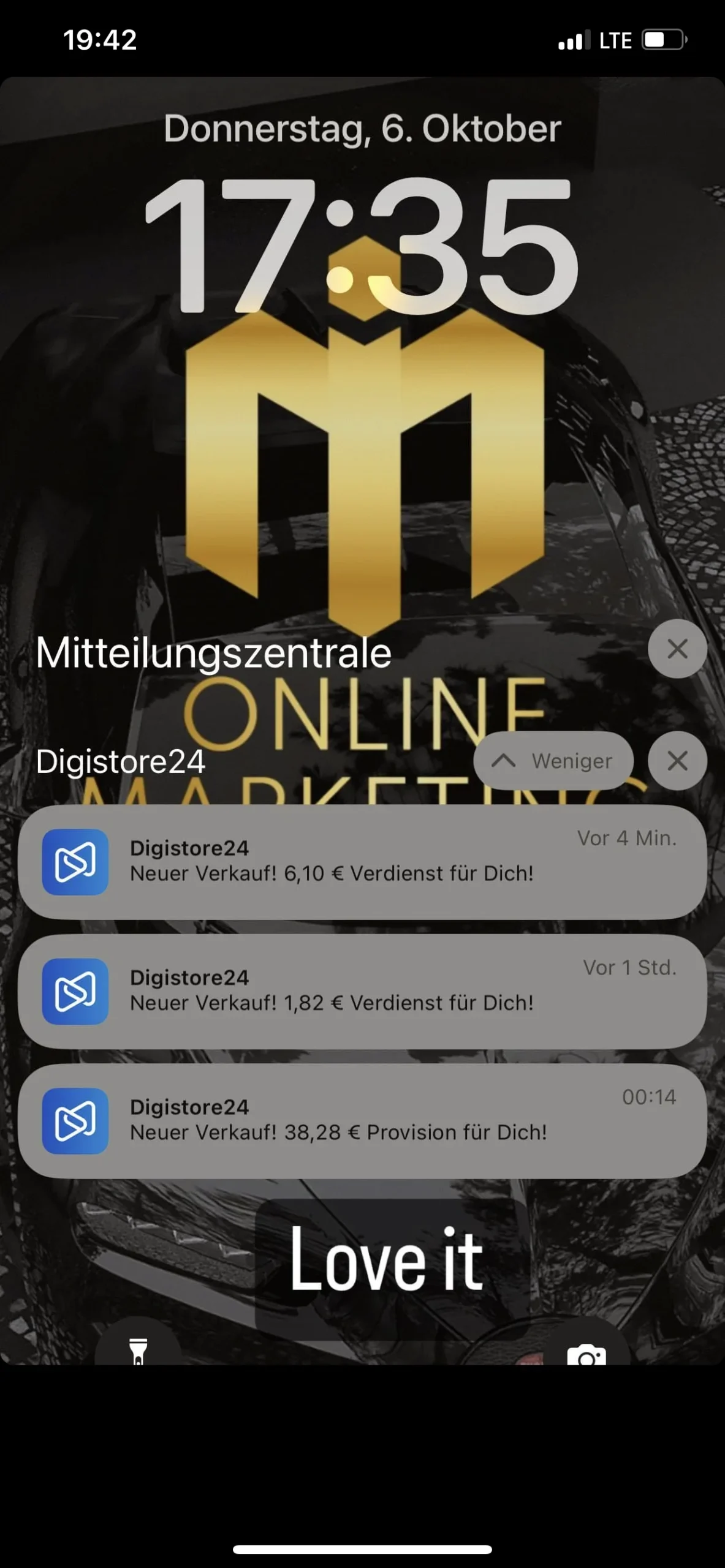 iPhone-Lockscreen-Screenshot mit Ilias Marketing Icon Gold und mehreren Digistore24-Verkaufsbenachrichtigungen
