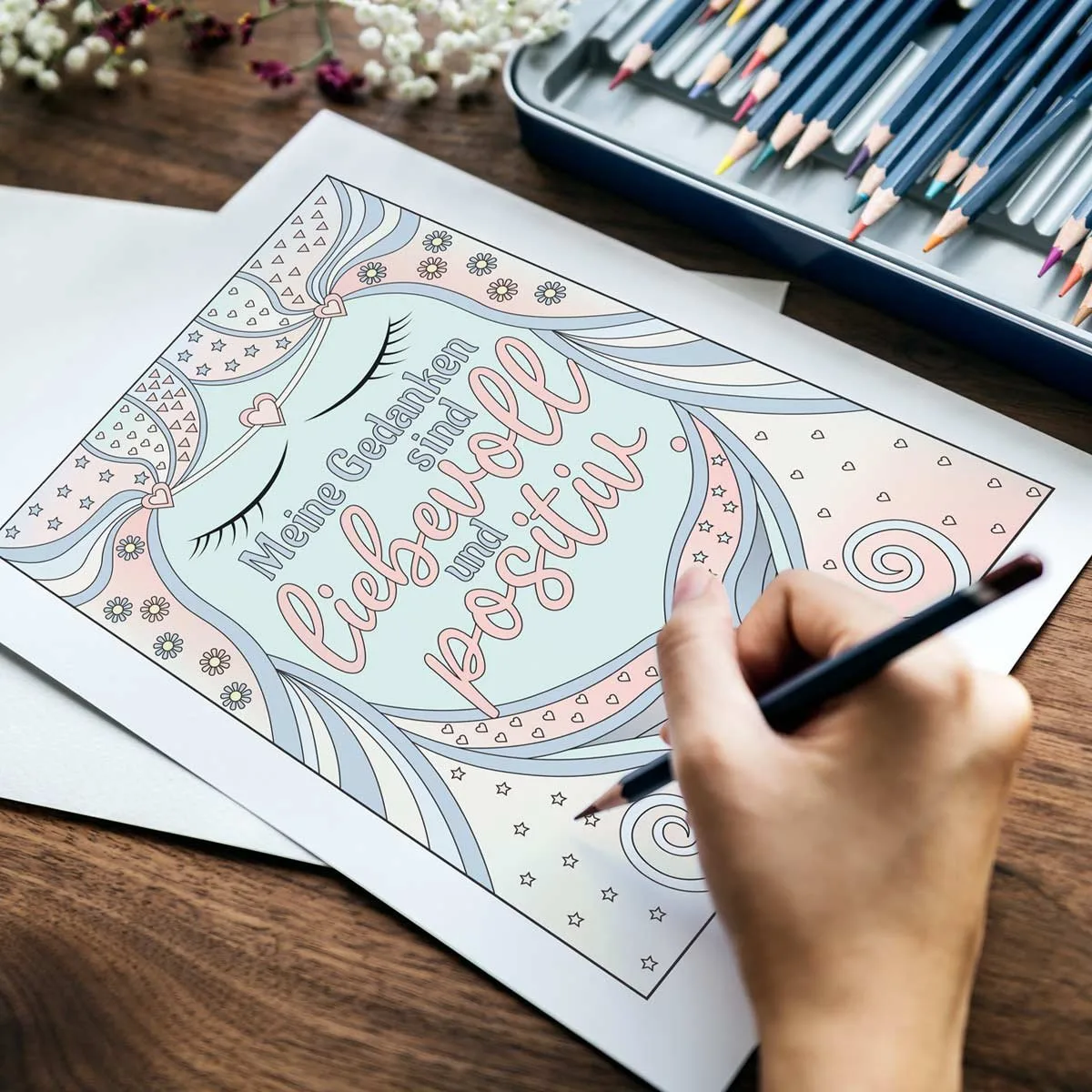 Ausmalseite mit weiblichem Gesicht und Affirmationstext, teilweise koloriert