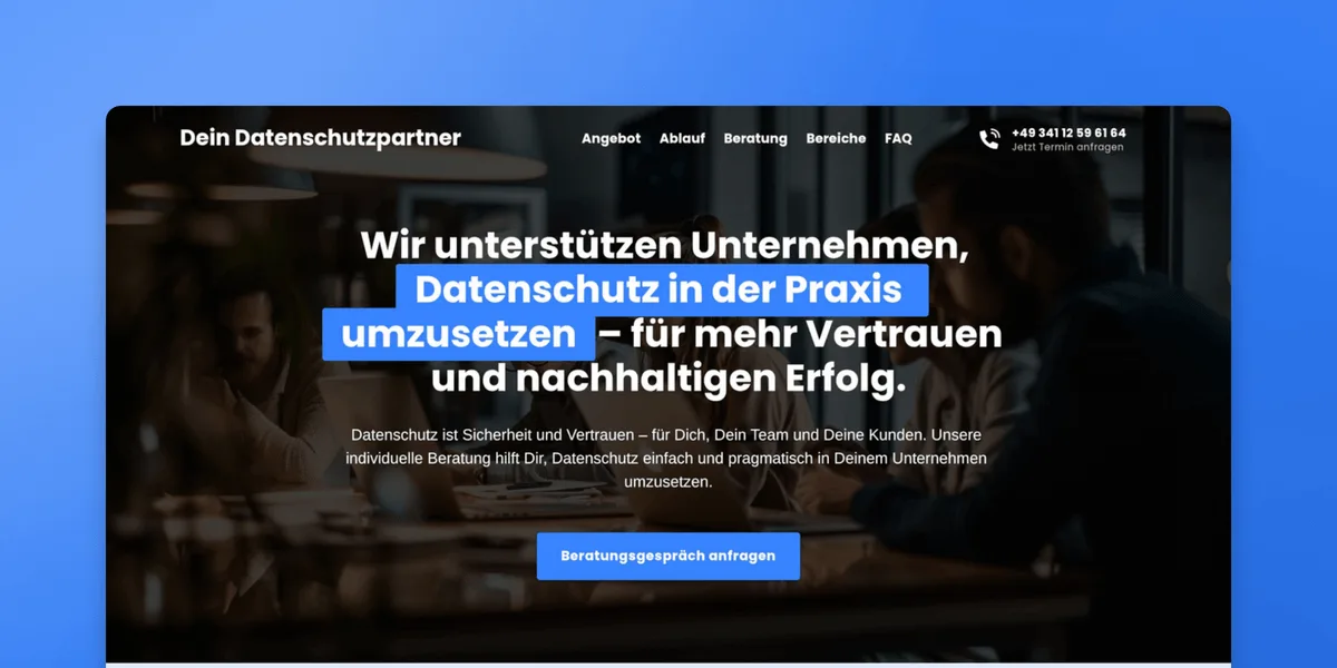 Website-Screenshot: Dein Datenschutzpartner Hero-Bereich mit Team und Angebot