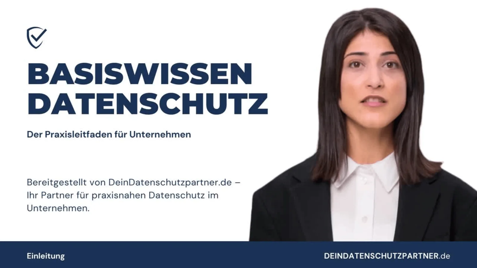 Videostandbild: Kursleiterin präsentiert Basiswissen Datenschutz Einleitung