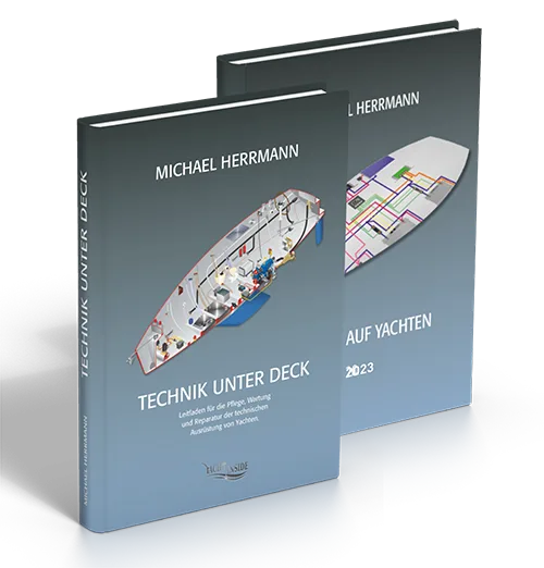 Buchcover Technik unter Deck und Auf Yachten 2023 von Michael Herrmann, zwei aufgeschlagene Bücher mit Schiffsdarstellungen