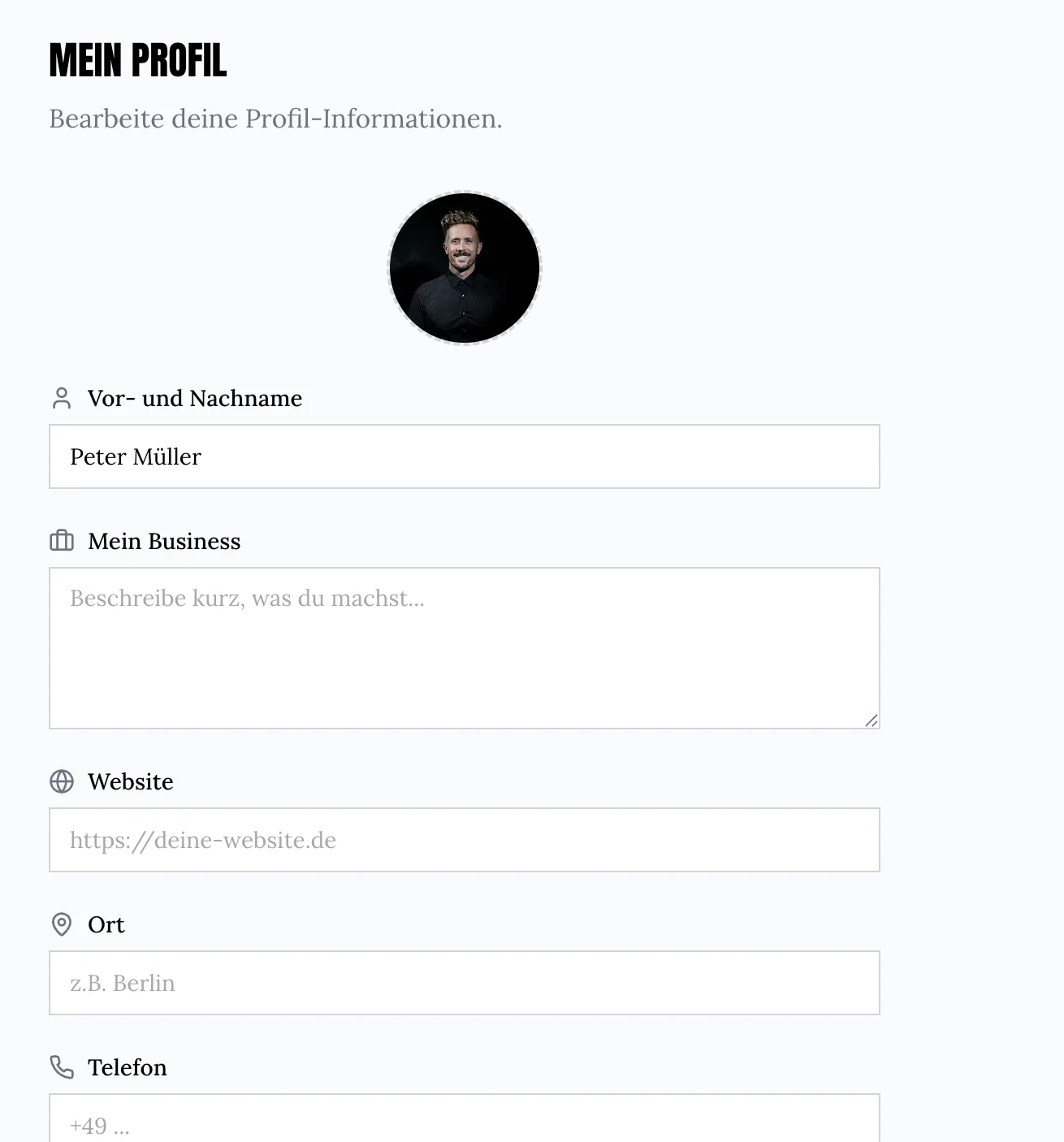Mitglieder-Profilseite mit Eingabefeldern für Name, Business und Kontaktdaten