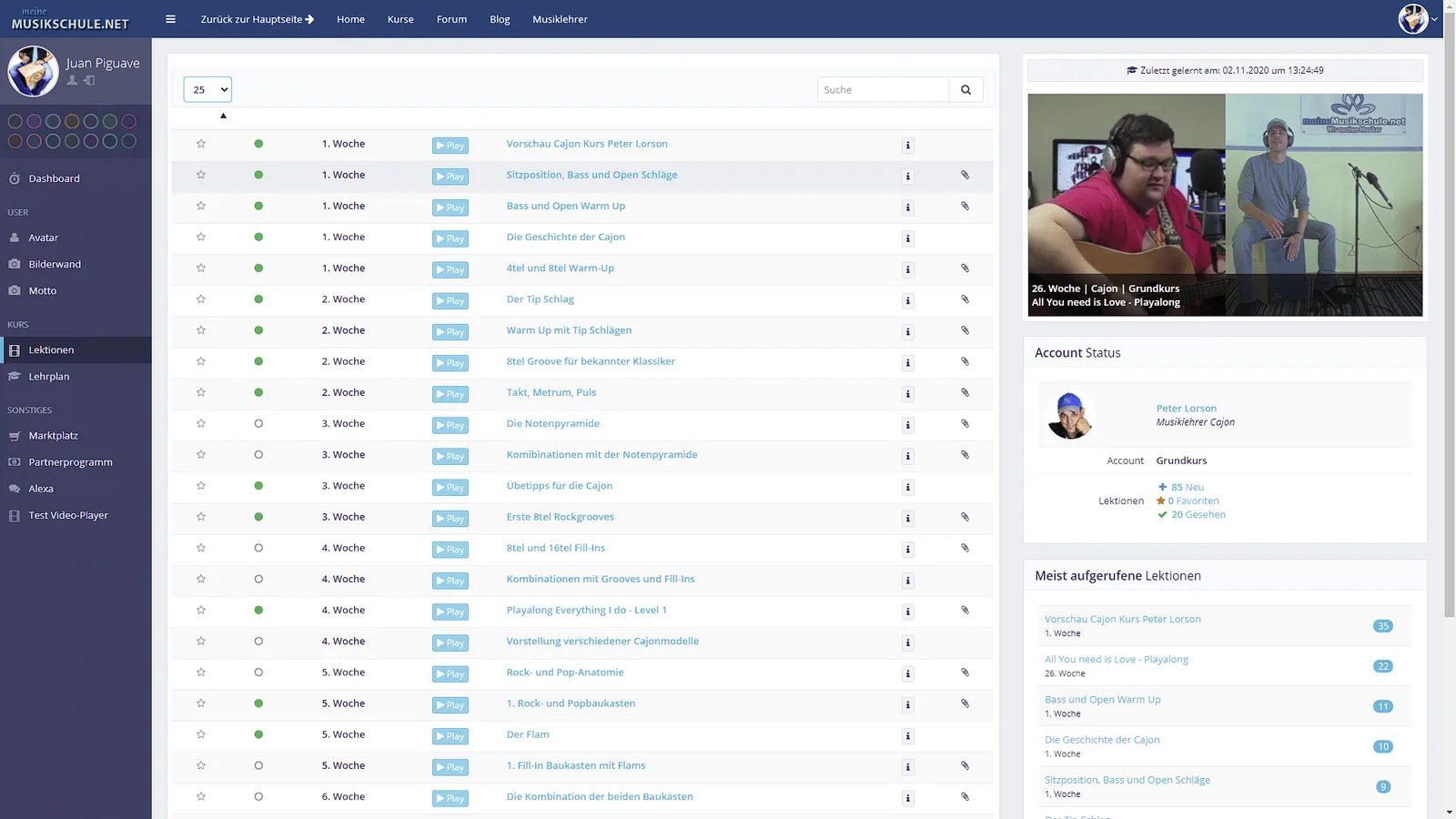 Cajon lernen – Percussion-Videokurs 5 Screenshot Lehrplan mit Lektionsliste, Video-Player und Account-Status des Cajon-Kurses