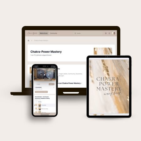 Mockup des Chakra-Power Mastery Onlinekurses auf Laptop, Tablet und Smartphone