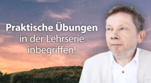 Mann in weißem Hemd vor Sternenhimmel mit Text Praktische Übungen in der Lehrserie inbegriffen