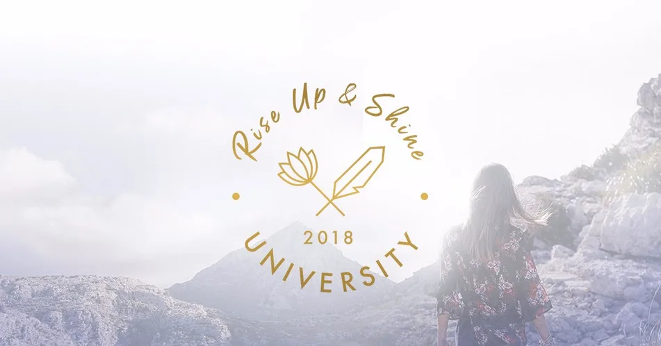 Rise up and Shine University 2018, Frau in Berglandschaft, Logo