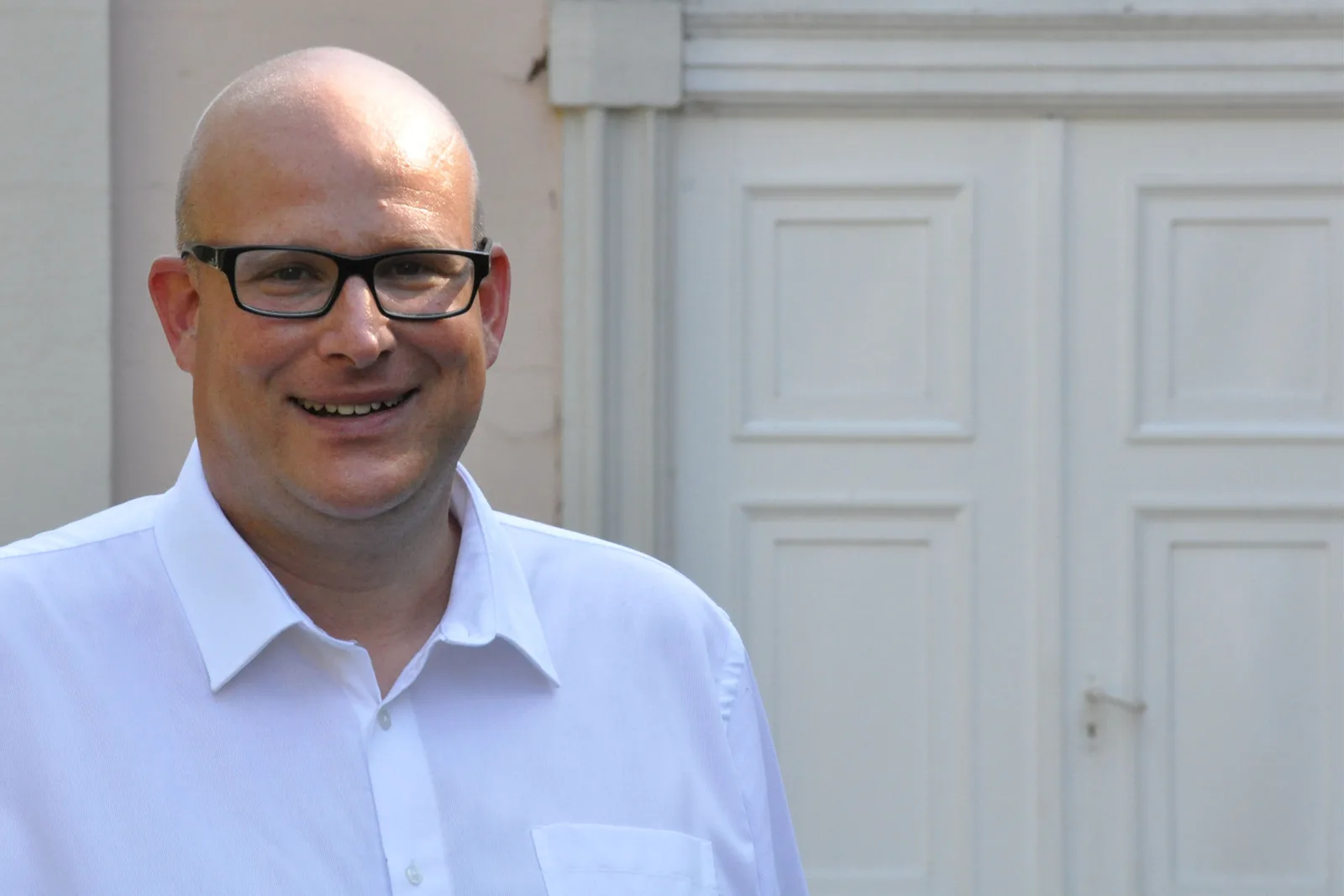 Daniel Sauer präsentiert Inhalte der Rettungsweste für Ihr Geld