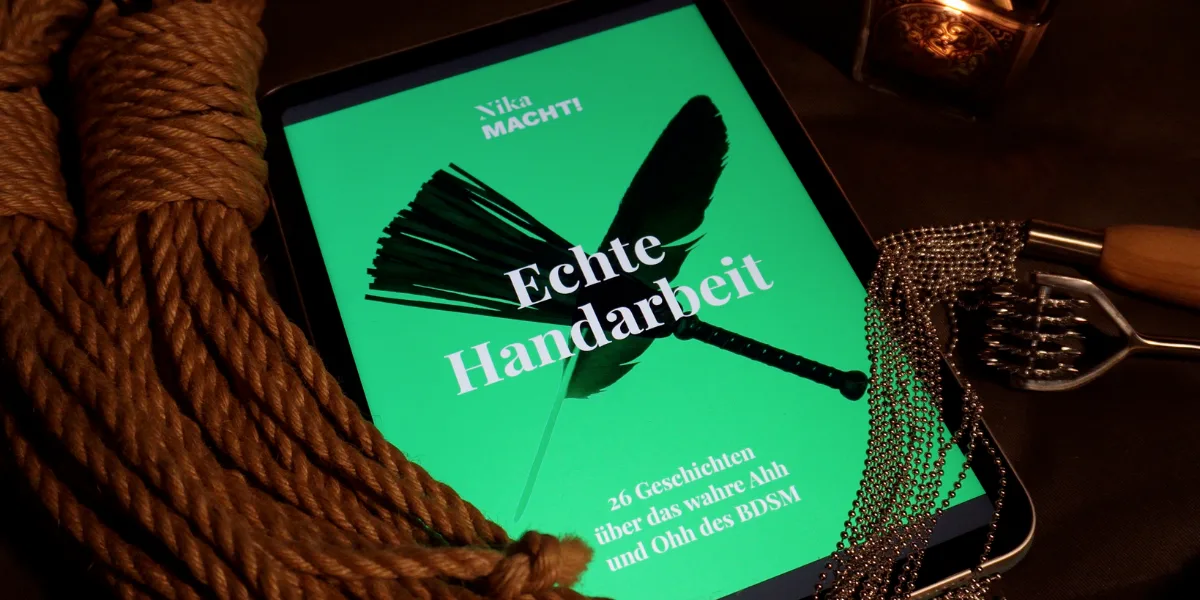 E-Book Echte Handarbeit von NikaMACHT auf Displayscreen