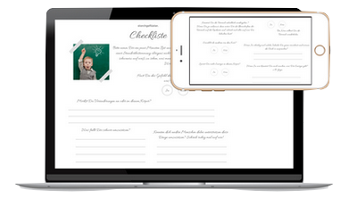 Mockup-Darstellung von Checklisten auf Laptop und Smartphone