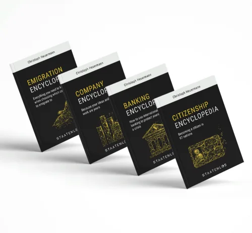 Vier Encyclopedia-Bücher in 3D-Perspektive nebeneinander