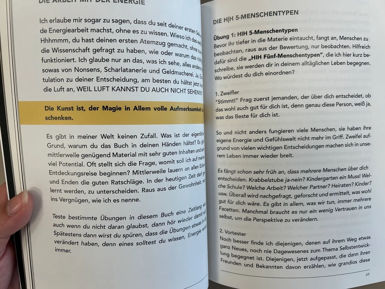 Buch-Innenseite Kapitel 4 mit Übungsanleitung und Beschreibung der HIH 5-Menschentypen