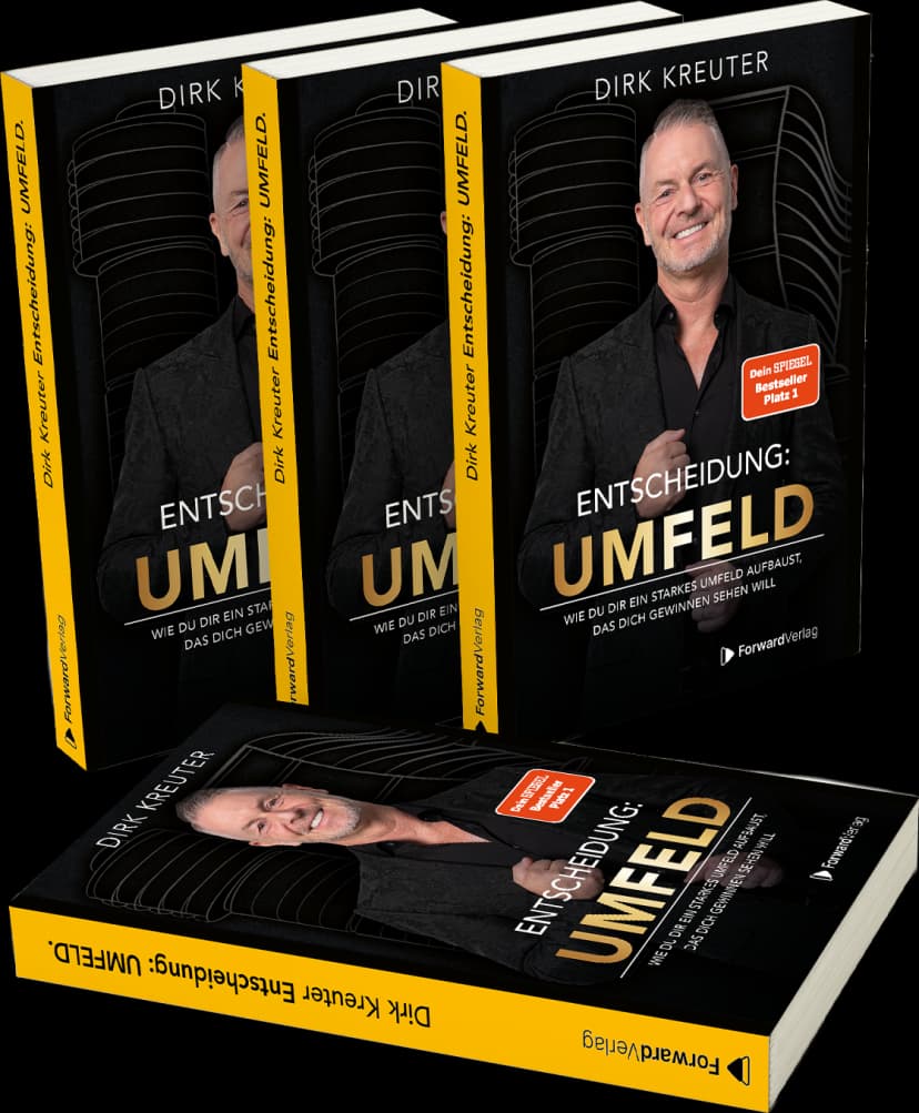 Mockup des Buchs Entscheidung: Umfeld von Dirk Kreuter mit mehreren Exemplaren und Draufsicht