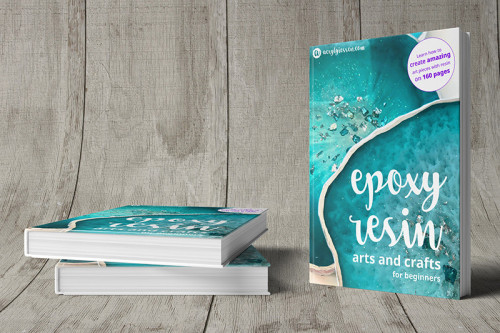 Epoxy Resin for Arts and Crafts – E-Book über Epoxidharz 8 eBook Mockup auf Holzuntergrund: zwei gestapelte Bücher zum Thema Epoxy Resin