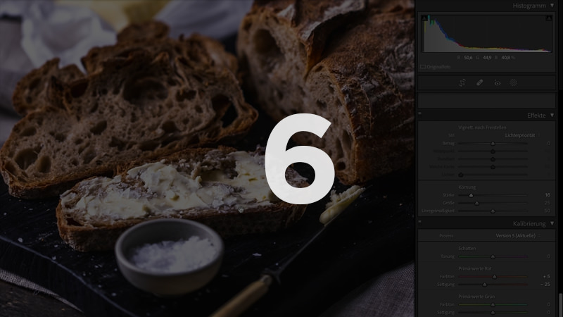 Sliced bread with butter spread and salt in a bowl, Modul 6 Food Fotografie