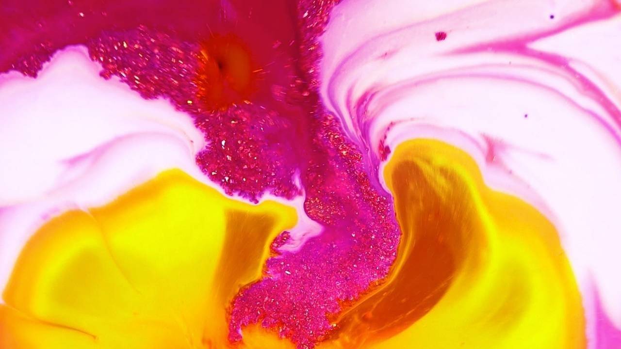 #HardcoreEmbodiment – Videokurs bei Pornosucht von Ilan Stephani 3 Abstrakte farbige Flüssigkeits-Animation mit Pink, Magenta und Gelb-Tönen