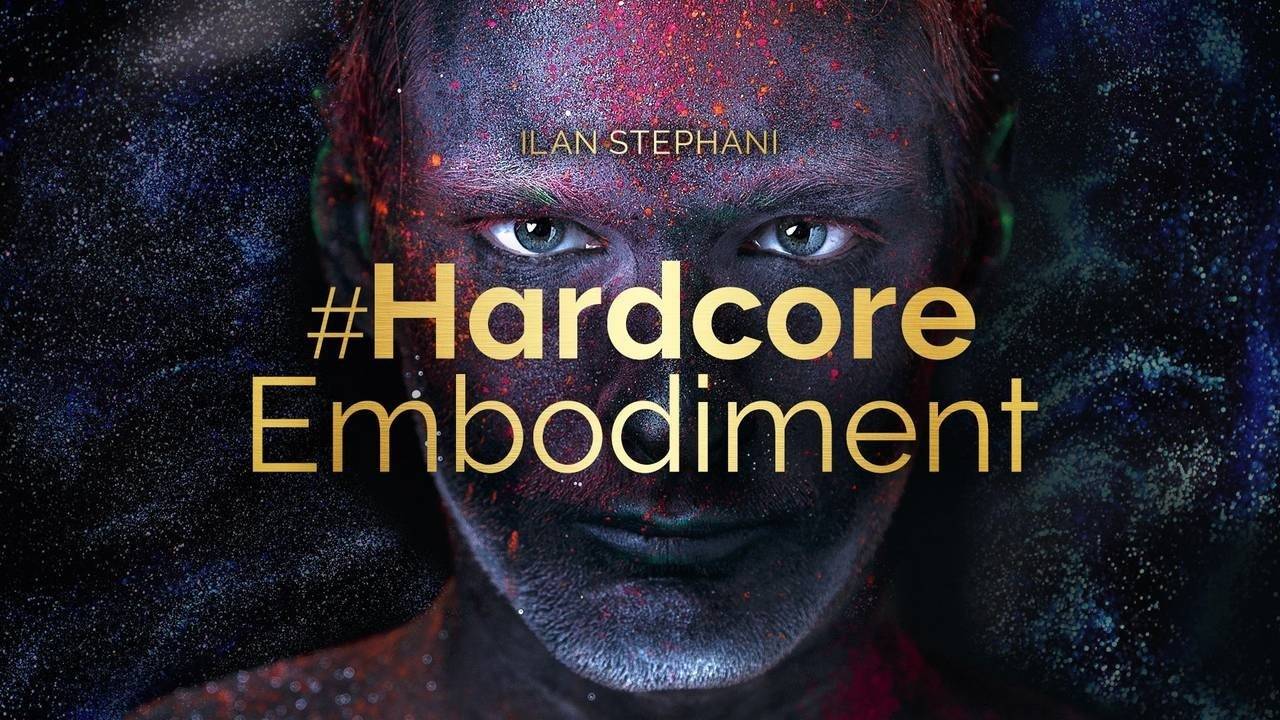#HardcoreEmbodiment – Videokurs bei Pornosucht von Ilan Stephani 1 #HardcoreEmbodiment - KörperChallenge für Männer Hero-Image mit Ilan Stephani und digitalem Gesicht
