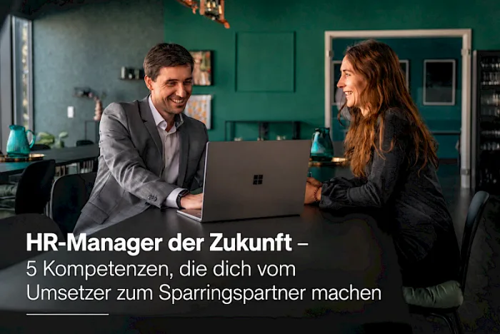 HR-Manager der Zukunft – Videokurs für Personalarbeit 1 HR-Manager der Zukunft – 5 Kompetenzen, die dich vom Umsetzer zum Sparringspartner machen, Titelbild mit zwei Personen am Lap
