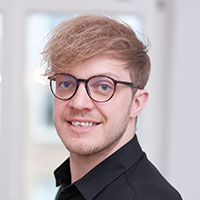 Porträt von Stin Niels Musche, Autor des Hypno Campus+ Kurses