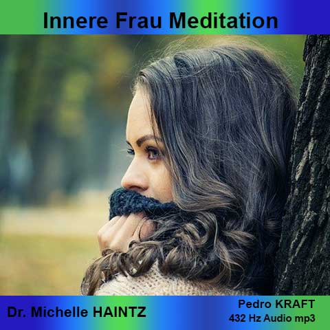 Innere Frau Meditation Cover mit nachdenklicher Frau vor grünem Hintergrund
