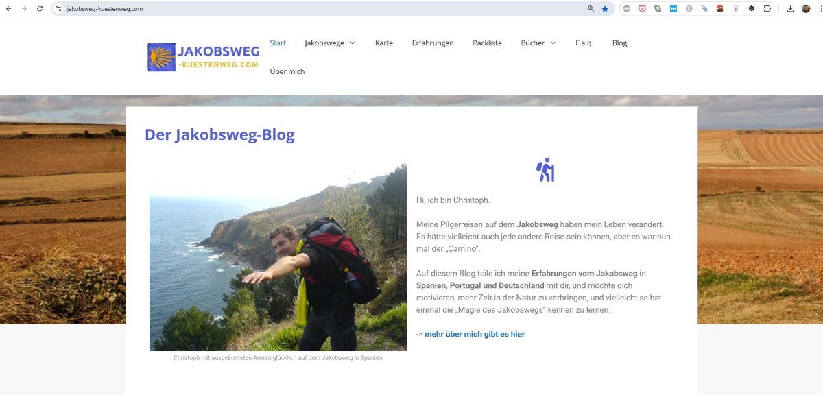 Website-Screenshot von jakobsweg-kuestenweg.com mit Blog-Bereich und Navigationsmenu