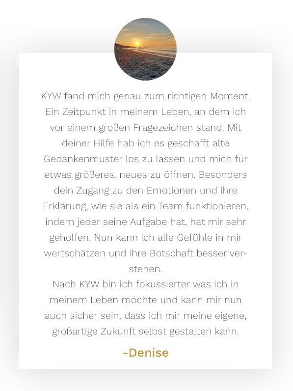 Kundenstimme von Denise mit Landschafts-Hintergrundbild und Testimonial-Text zum Keep Yourself Wild Kurs