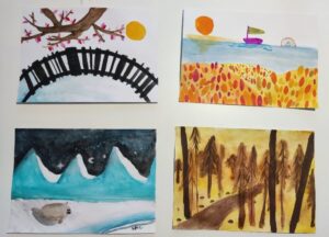 Vier bunte Aquarellmalereien mit Jahreszeiten-Motiven: Frühling, Sommer, Herbst, Winter in verschiedenen Stilrichtungen