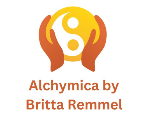 Alchymica by Britta Remmel Logo mit gelbem Yin-Yang und orangenen Händen