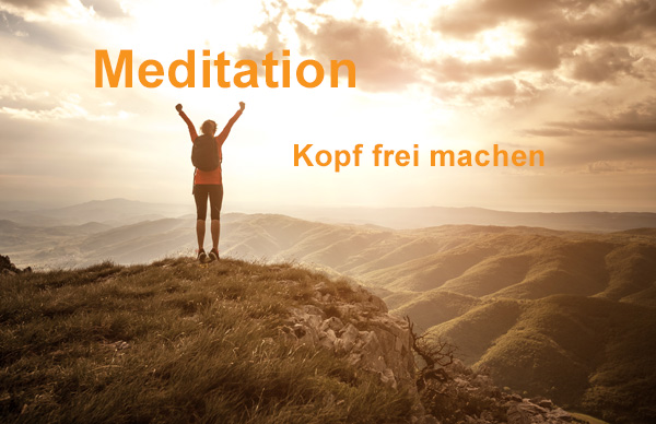 Meditationsanleitung Kopf frei machen mit Person auf Berg