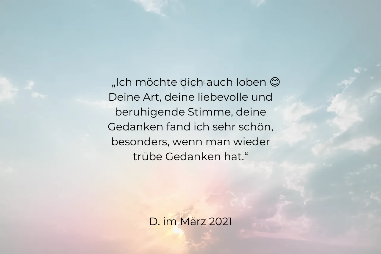 Testimonial Zitat über Coaching-Sessions auf Himmelshintergrund mit Wolken
