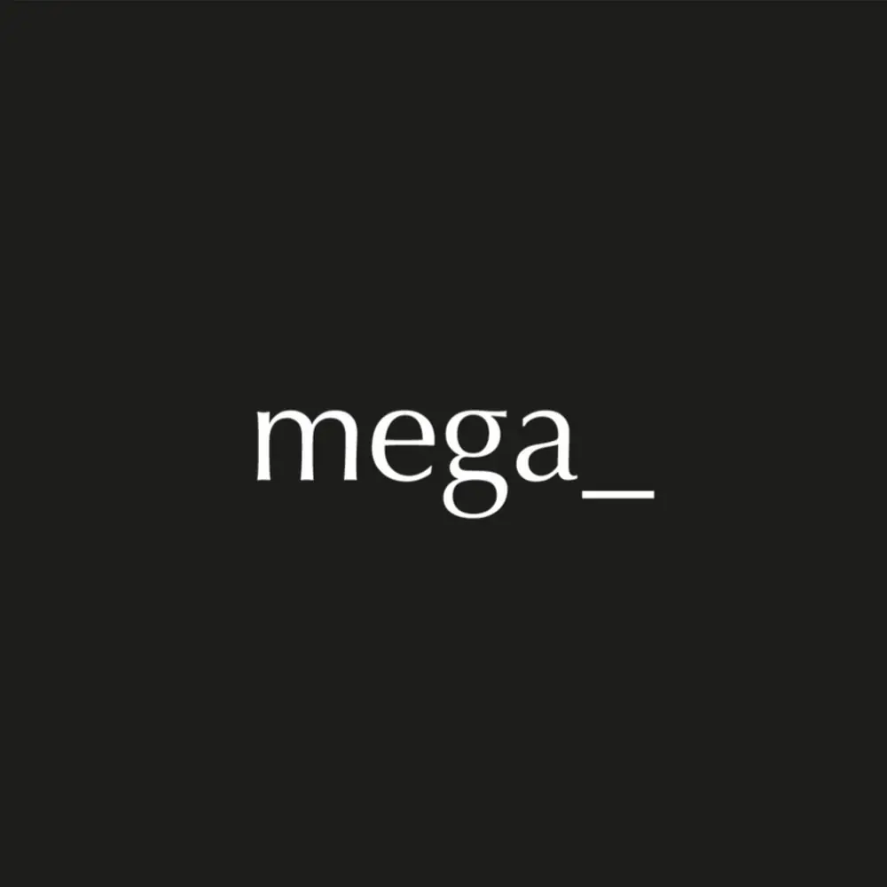 Mega Stick Logo auf schwarzem Hintergrund, minimalistisches Design mit weißer Schrift