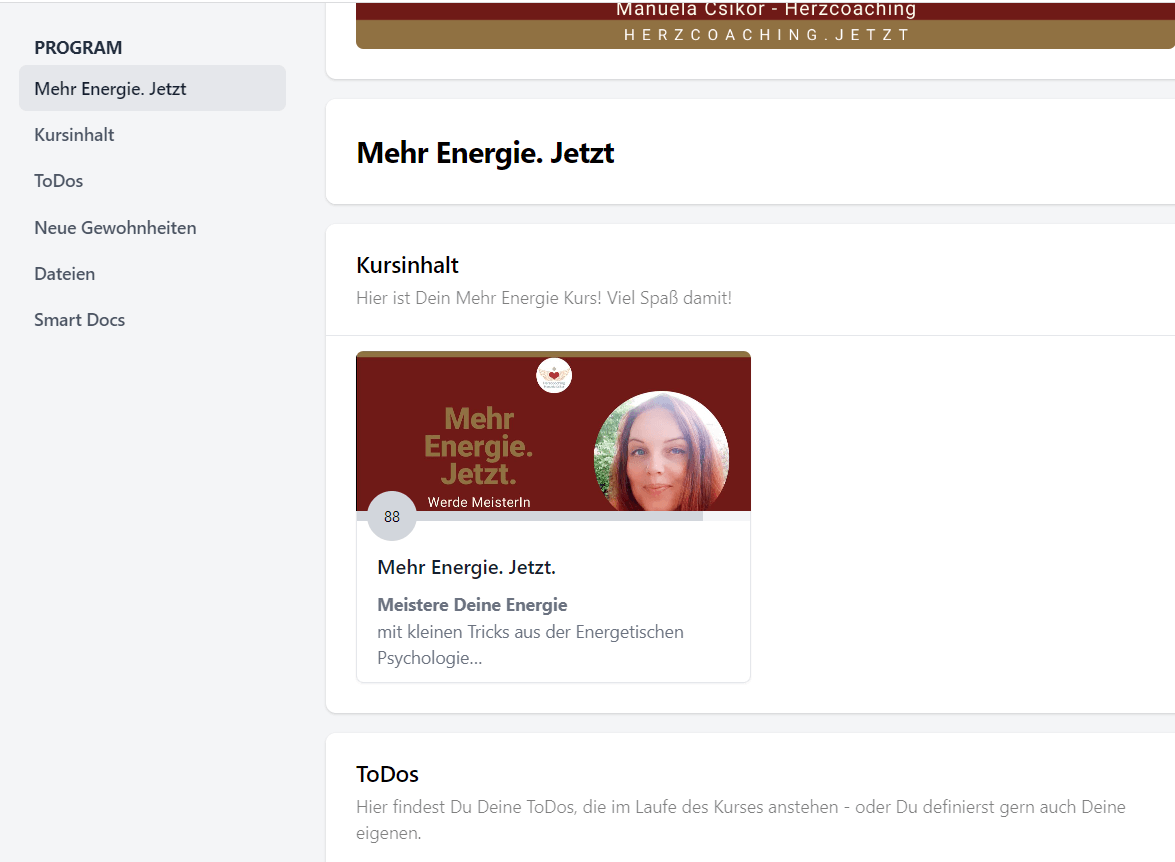 Screenshot Onlinekurs Seite mit Kursinhalten und Banner Mehr Energie. Jetzt.
