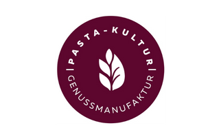 Mehr Erfolg mit Business Storytelling von Bernhard Kalhammer 9 Logo Pasta Kultur Genussmanufaktur in Bordeaux und Weiß