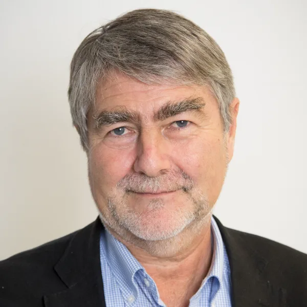 Kurt Kotrschal, älterer Mann mit Schnurrbart, Profilbild