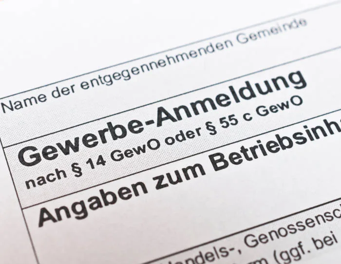 Foto: Ausschnitt eines Gewerbeanmelde-Formulars mit Überschrift und Text