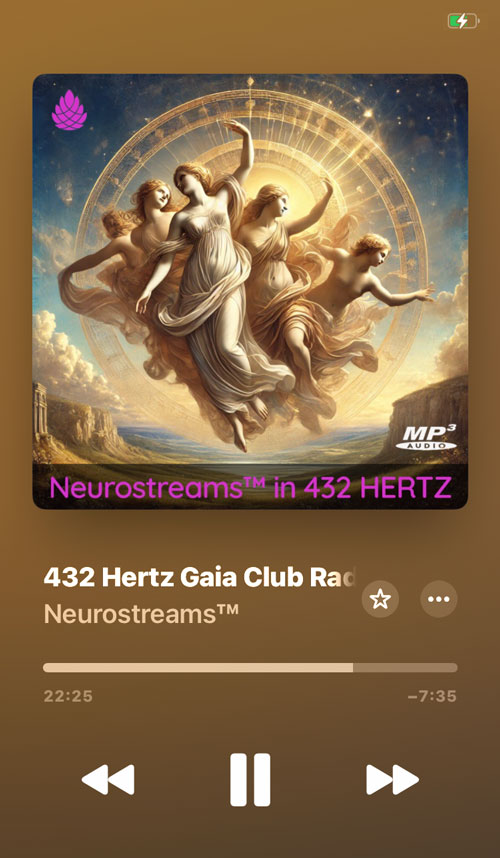 432 Hertz Gaia Club Radio Player mit Neurostreams Audiotrack, himmlische Engel-Illustration mit goldenem Mandala