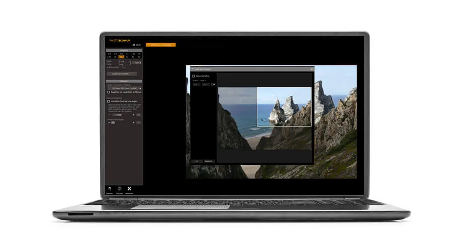 Photo BlowUp Software Interface auf Laptop-Bildschirm mit Küstenlandschaft und Bearbeitungsfunktionen
