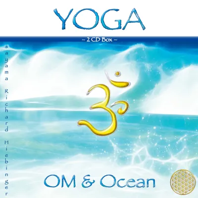 Yoga OM Ocean Cover mit goldenem OM-Symbol über blauem Meer und Himmel