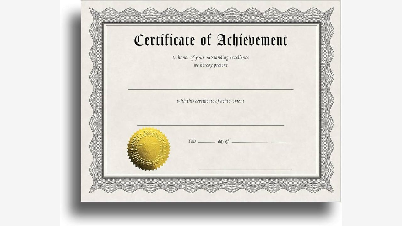 Certificate of Achievement mit goldenem Siegel und dekorativen Rahmen