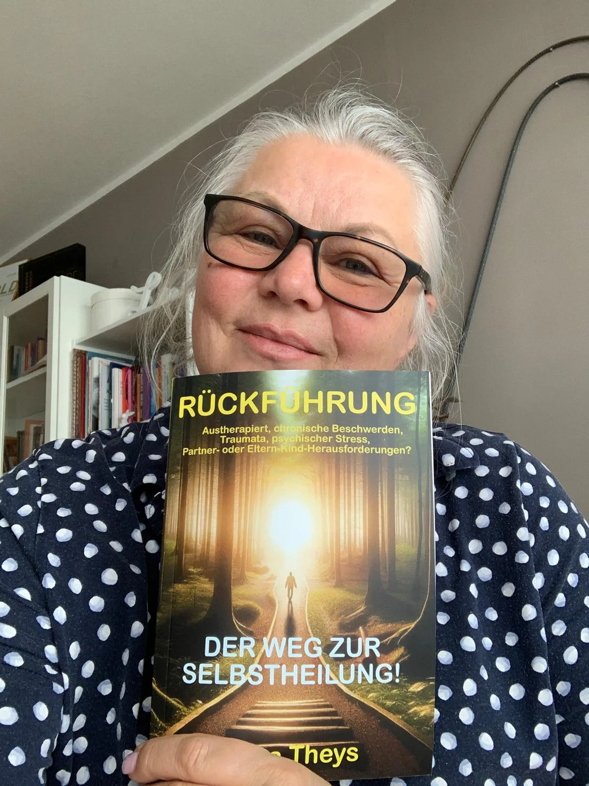 Kundenstimme Elisabeth März zu Rückführung Buch
