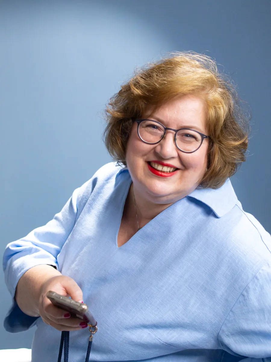 Sandra Dirks