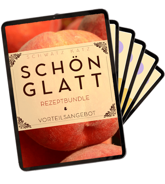 Mockup des eBook-Bundles »Schön glatt« auf Tablet mit gestapelten digitalen Seiten
