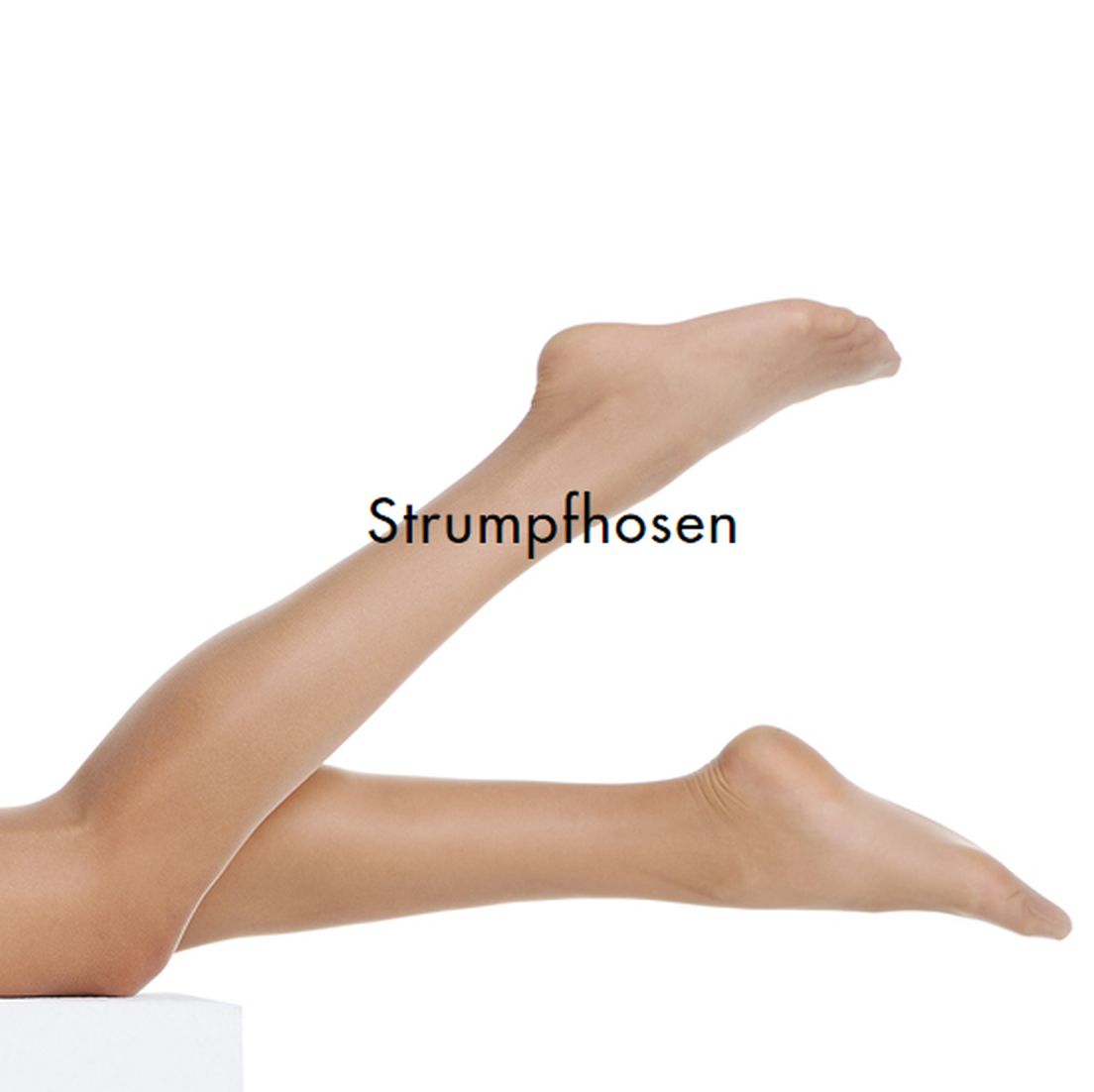 Weibliche Beine in Strumpfhosen mit Beschriftung Strumpfhosen
