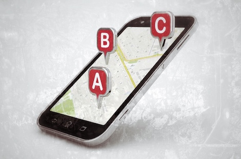 Smartphone-Display mit Kartenansicht und roten Ort-Markern A, B, C mit Navigationspfeilen