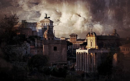 Forum Romanum Rom mit historischen Ruinen und dramatischer Himmelsbeleuchtung