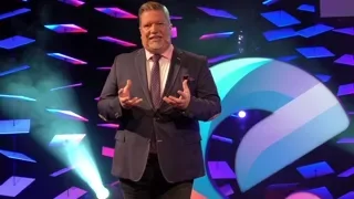 Manuel Lojo spricht als Testimonial über Business-Mentor Oliver Albrecht