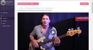 Screenshot Slap-Bass-Kurs Lektion 1, Steffen Knauss mit E-Bass in Studio-Umgebung